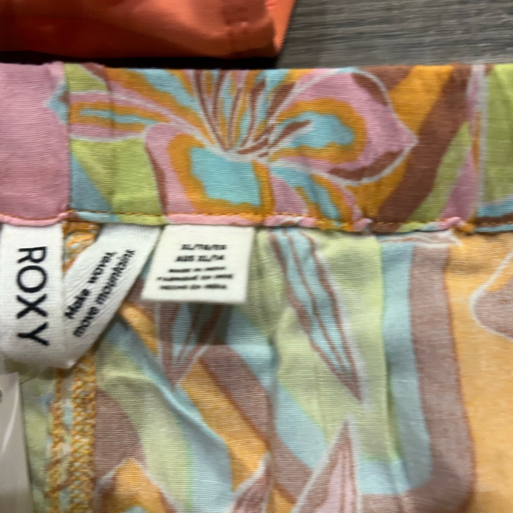 Roxy Beach Classics Moderate Bikini & Short - image 5